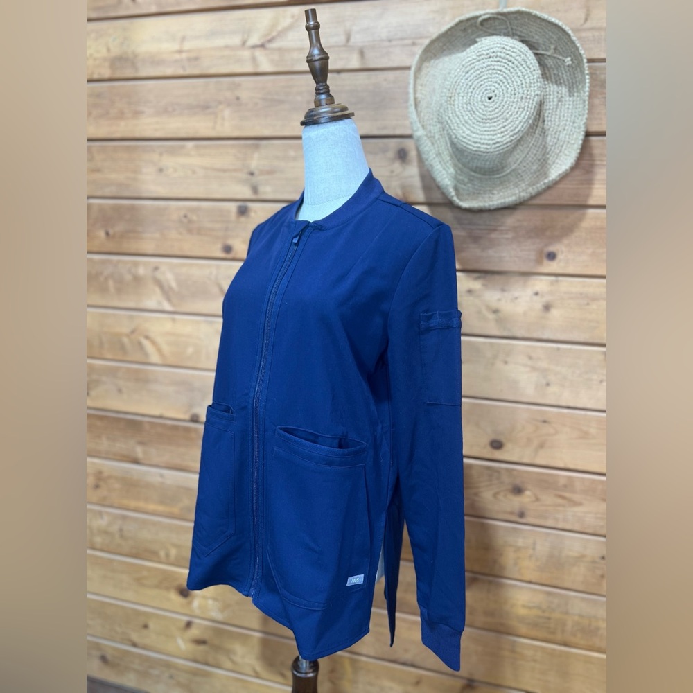 FIGS Matching Set Bellery Scrub Jacket + Kade Pants Set — Navy — Women’s Small - Picture 5 of 16